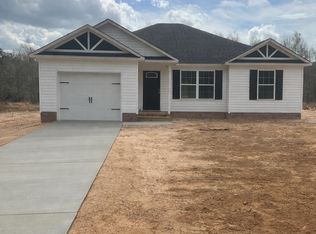 4316 Red Lane Rd, Dalzell, SC 29040