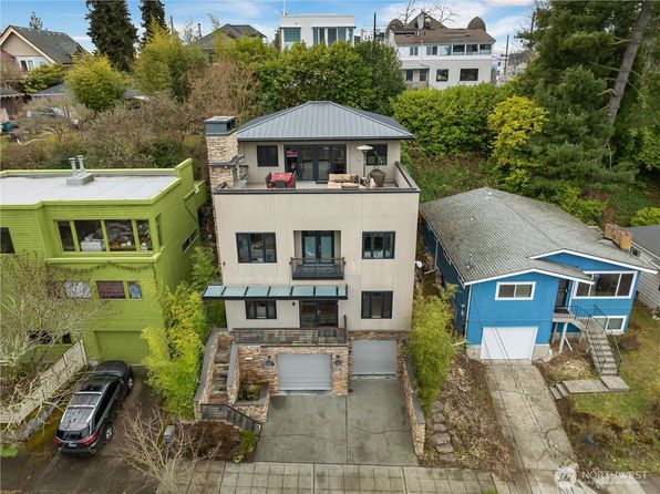 1311 32nd Avenue S, Seattle, WA 98144