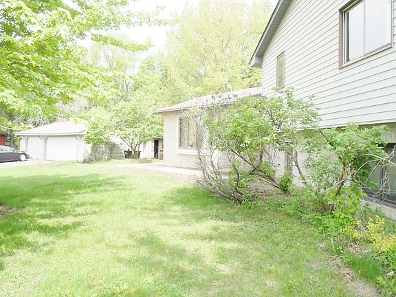 4th image of 6722 13th Street Cir