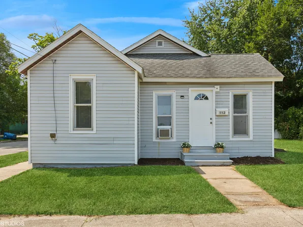 112 S Haver St, Hartford, MI 49057
