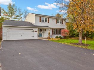 5471 Saltbox Ln, Clay, NY 13041