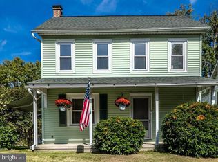 17 Monroe St, Mohnton, PA 19540