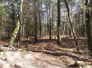 25 Lynes Rd, Chester, MA 01011