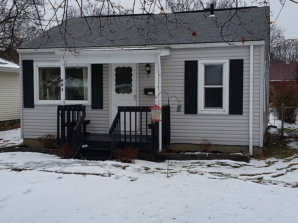 1st image of 651 E Huston St