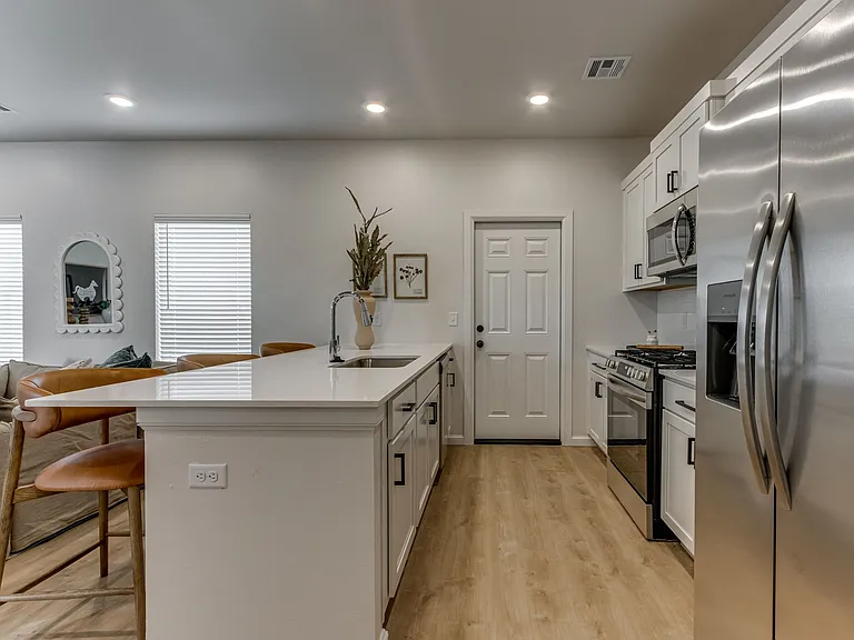 19604 Horseshoe Ave — Photo 6