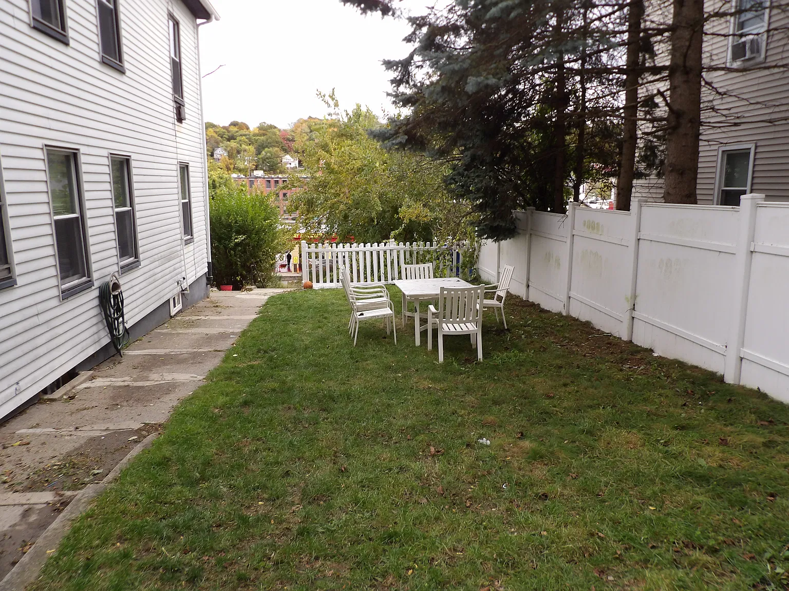 Studio, 600 sqft, $1,400 — Photo 2