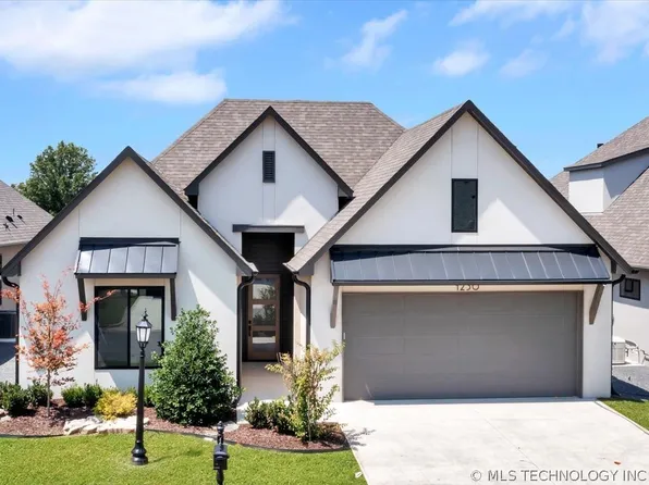 1230 N 71st Pl, Broken Arrow, OK 74014