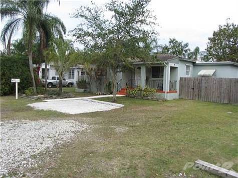 1st image of 6492 Manor Ln