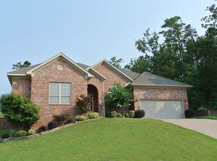 142 Summit Valley Cir, Maumelle, AR 72113