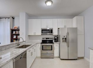 9869 Porta Leona Ln, Boynton Beach, FL 33472