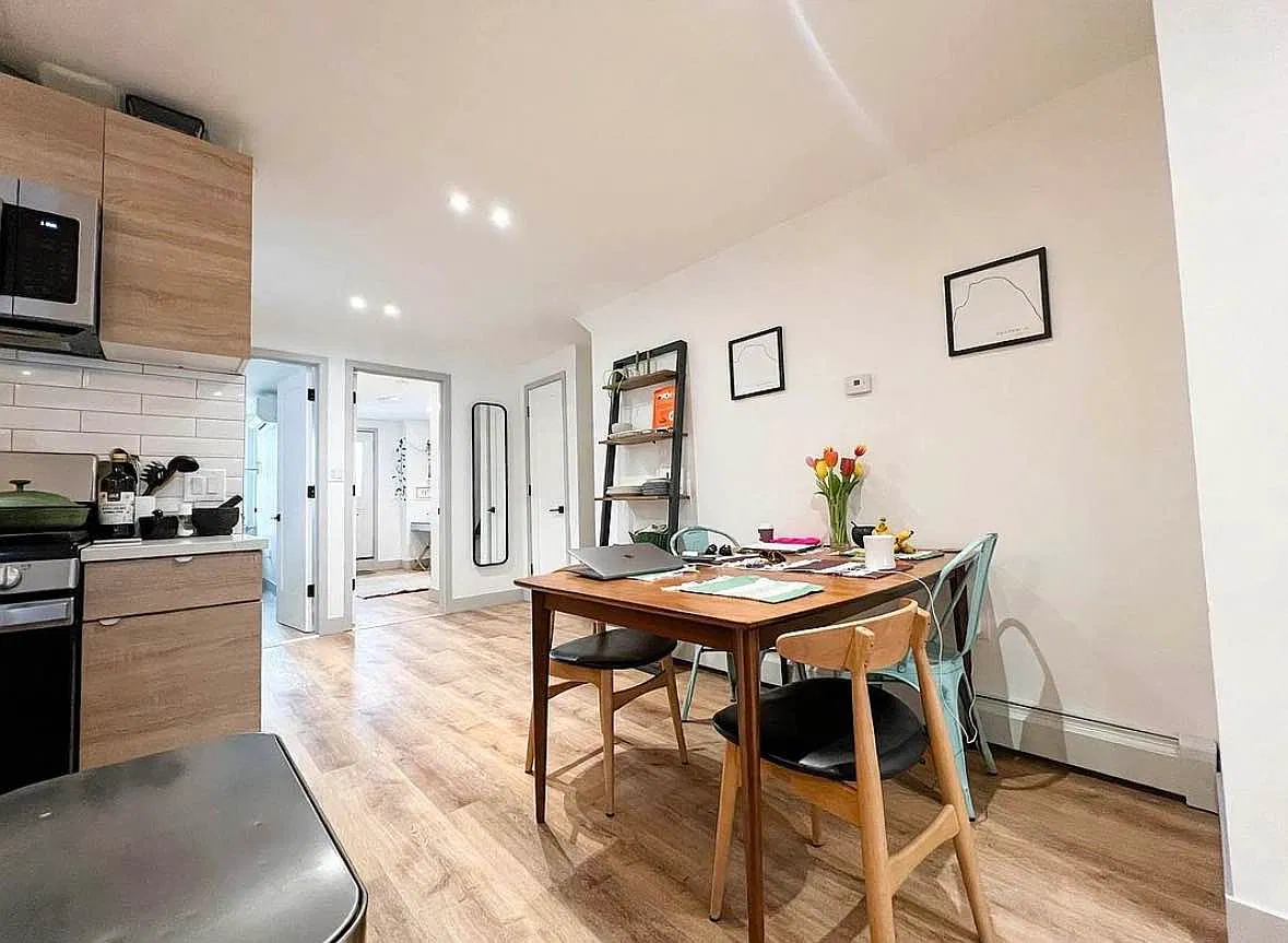 3 Spencer Place — Photo 2