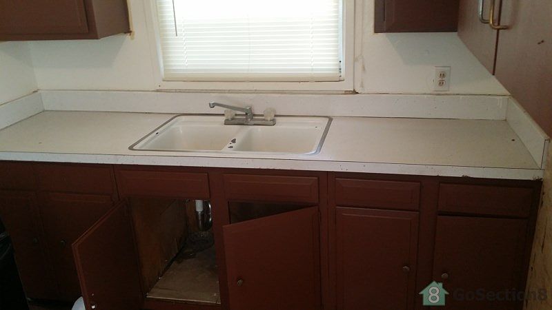 2nd image of 2122 Monterrey Ave