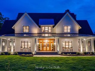22 Meadow Ln, Southborough, MA 01772