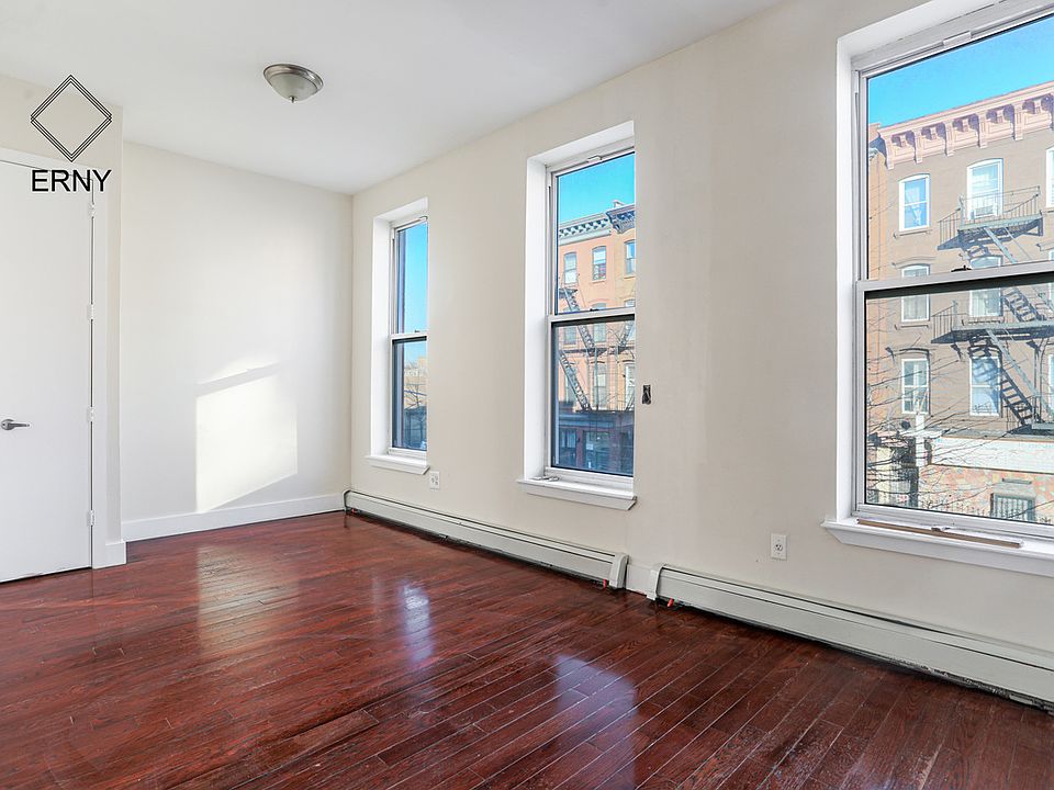 1st image of 702 De Kalb Ave #2E