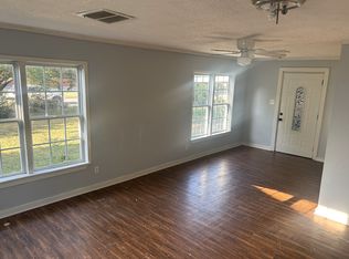 2712 NW 40th St, Oklahoma City, OK 73112