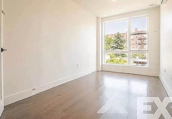 3rd image of 254 E 28th St #4AA