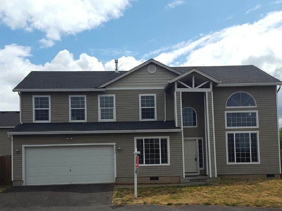 1st image of 8205 NE 21st Pl