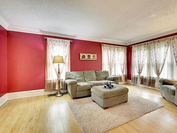 4th image of 3622 Logan Ave N