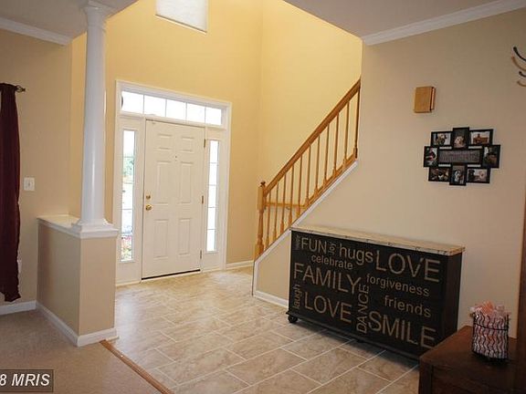 2nd image of 6124 Sari Way