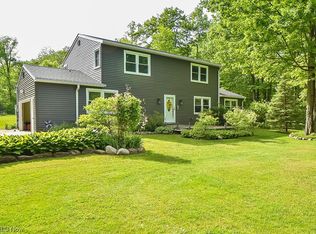 8982 Williams Rd, Chardon, OH 44024