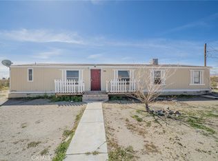 4575 Dos Palmas Rd, Phelan, CA 92371