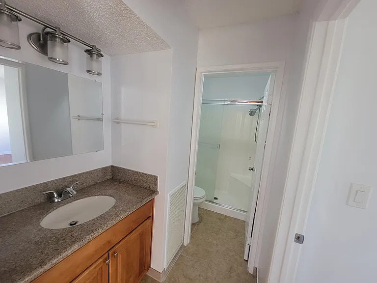 26018 Alizia Canyon Dr #C — Photo 13
