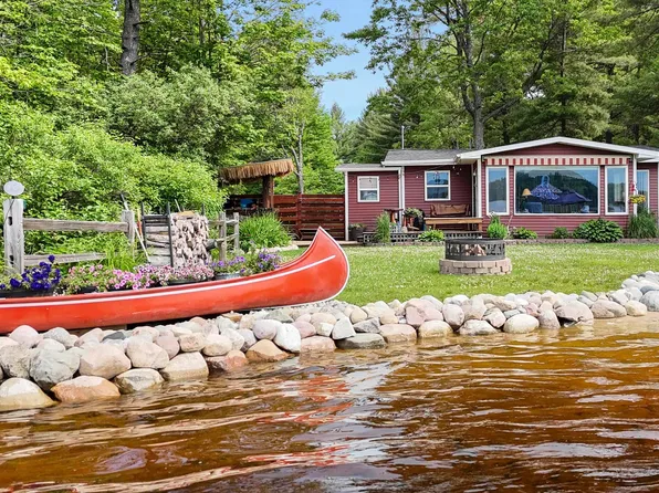 4742 N Shore Dr NE, Kalkaska, MI 49646