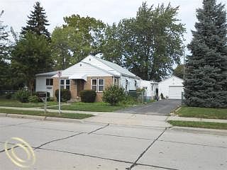1st image of 20421 Voiland St
