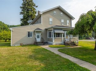 757 Holt Rd, Webster, NY 14580