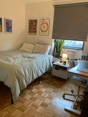 Rented by M.Grossman R.E. Management | media 18