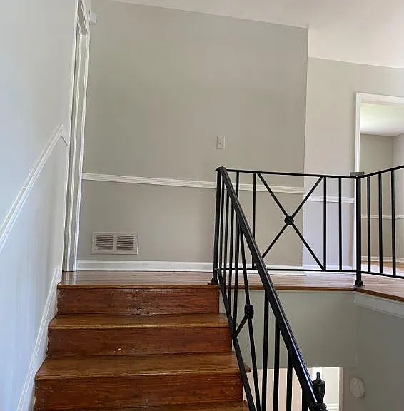 4324 Edinburgh Way — Photo 4