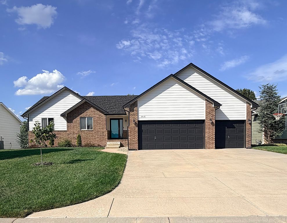 1958 N Bellick Ct - Property Image