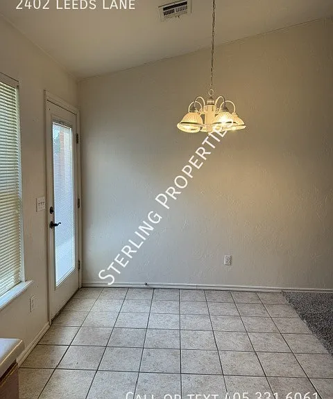 2402 Leeds Ln — Photo 13