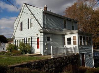 2885 Mendon Rd, Cumberland, RI 02864