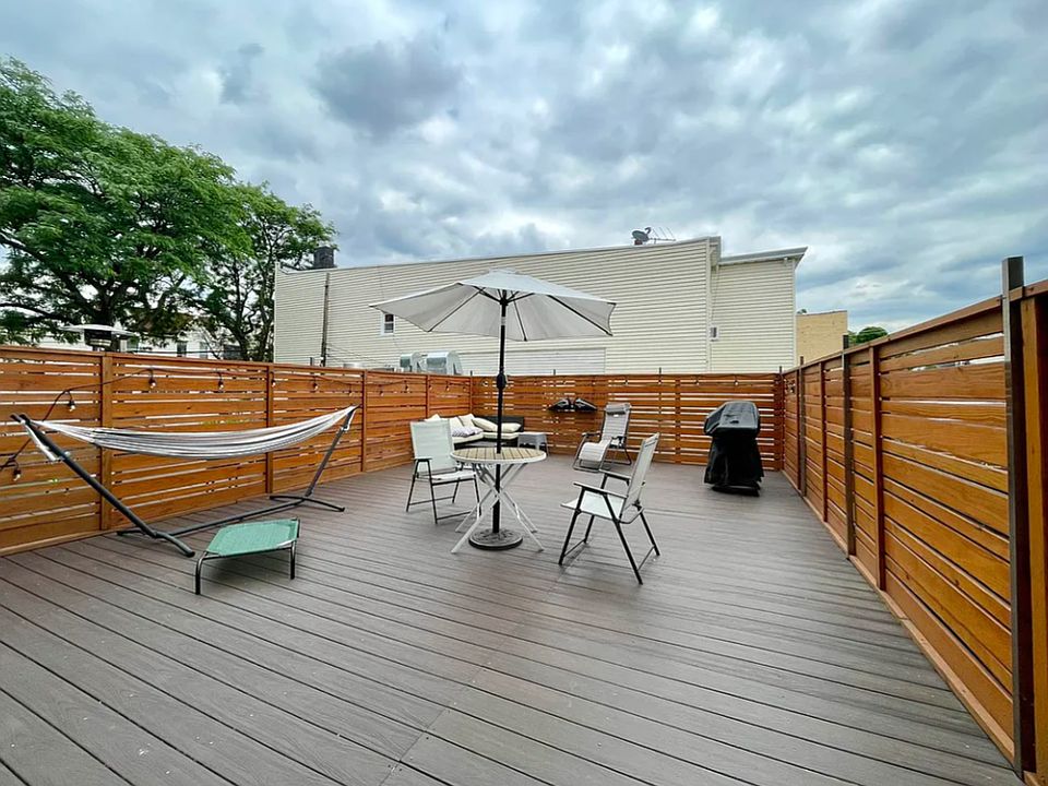 1st image of 455 Onderdonk Ave APT 2D