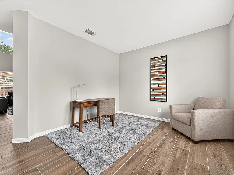 25507 Lyon Springs Ct — Photo 10