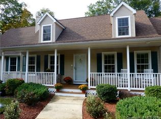 18 August Mdws, Ledyard, CT 06339