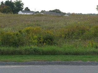 16 Breighton Ct, Queensbury, NY 12804