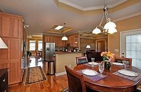 4th image of 208 Lake Vista Cir