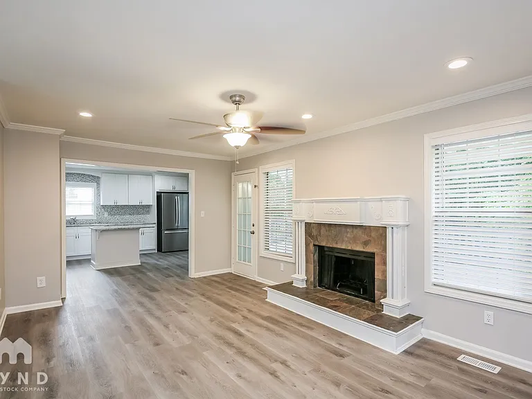 1625 Cumberland Club Rd SW — Photo 3