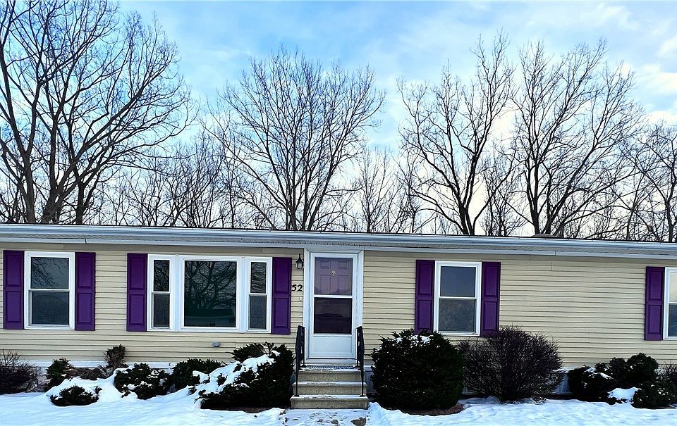 1st image of 52 Parkside Cir