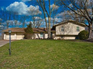 1237 Waterwyck Trl, Dayton, OH 45458