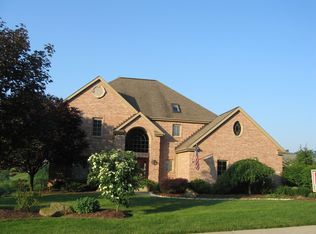 5012 Northfield Dr, Gibsonia, PA 15044