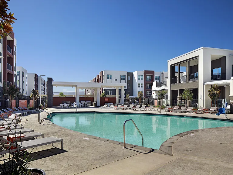 Nova at Green Valley Apartments — Photo 16