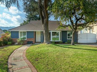 4557 Castle Rd, La Canada Flintridge, CA 91011