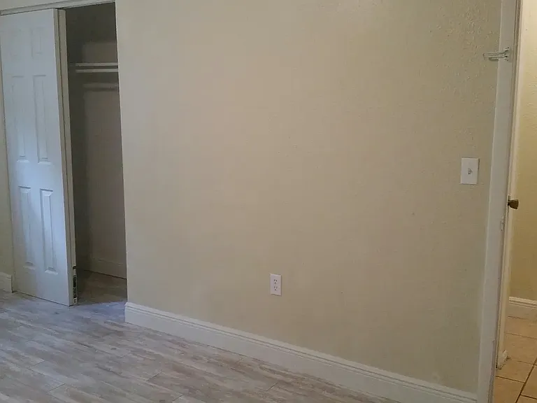6214 Massachusetts Ave — Photo 3