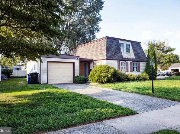 43 Glenwood Rd, Lumberton, NJ 08048