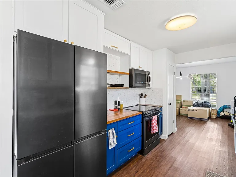 1400 Northridge Dr — Photo 10