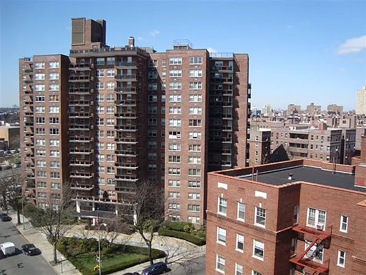 Sold by Benjamin Realty Since 1980 | media 38