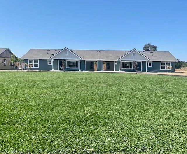 11250 N Micke Grove Rd — Photo 4